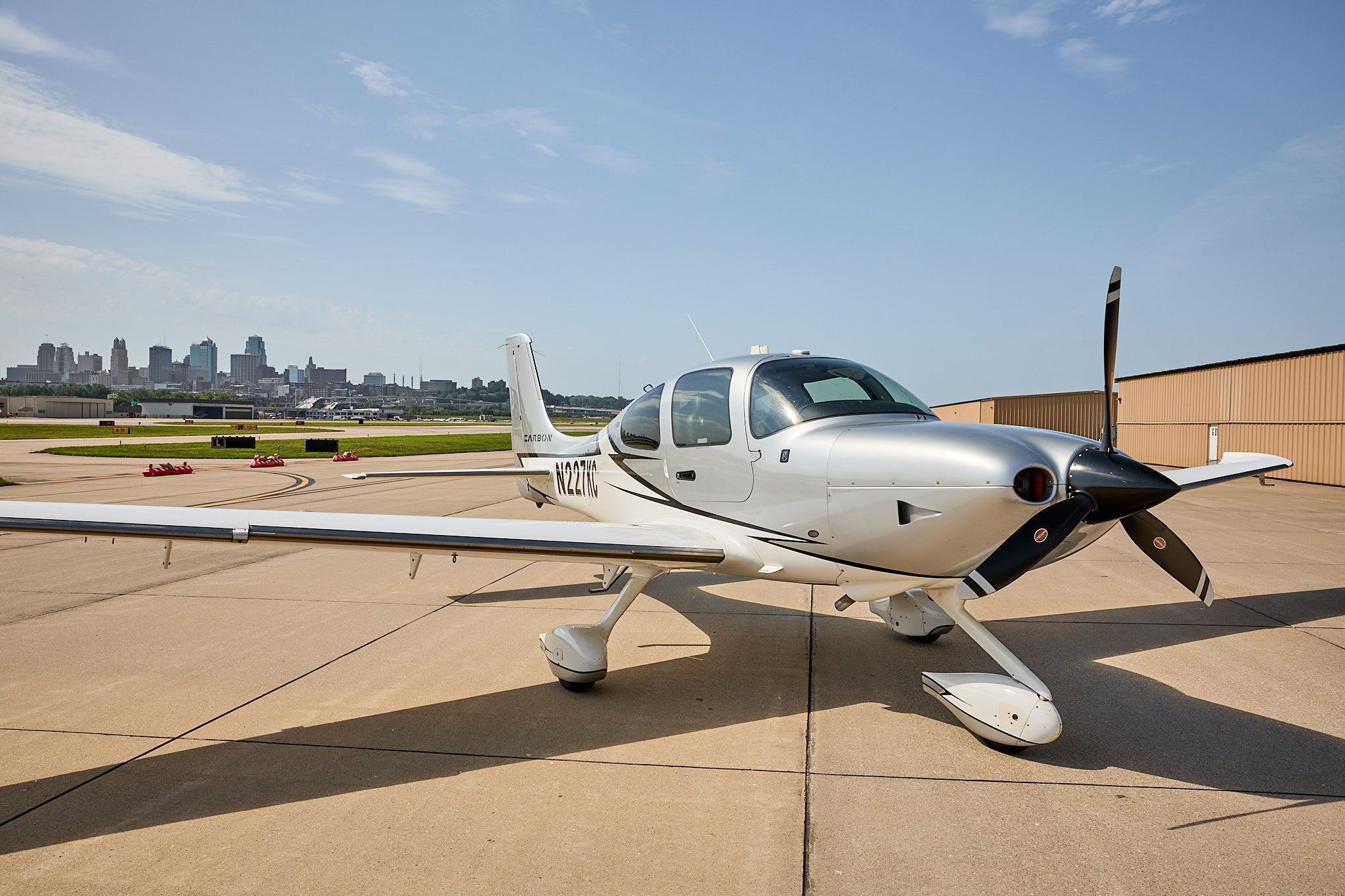 Cirrus SR22 N227KC