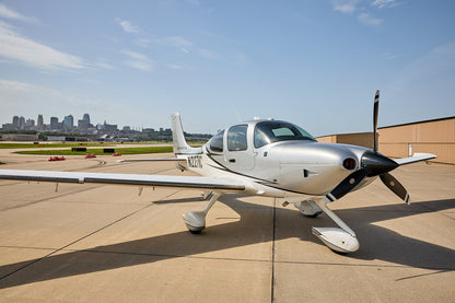 Cirrus SR22 N227KC